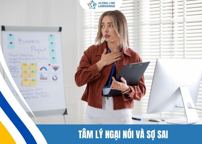 Tiếng Anh giao tiếp cho người đi làm tâm lý ngại nói và sợ sai